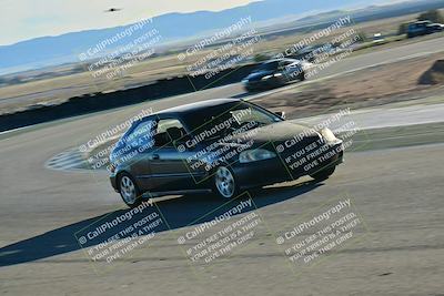 media/Dec-13-2025-Extreme Speed (Sat) [[d129ecb0b9]]/Beginner/Session 3 (Turn 5)/